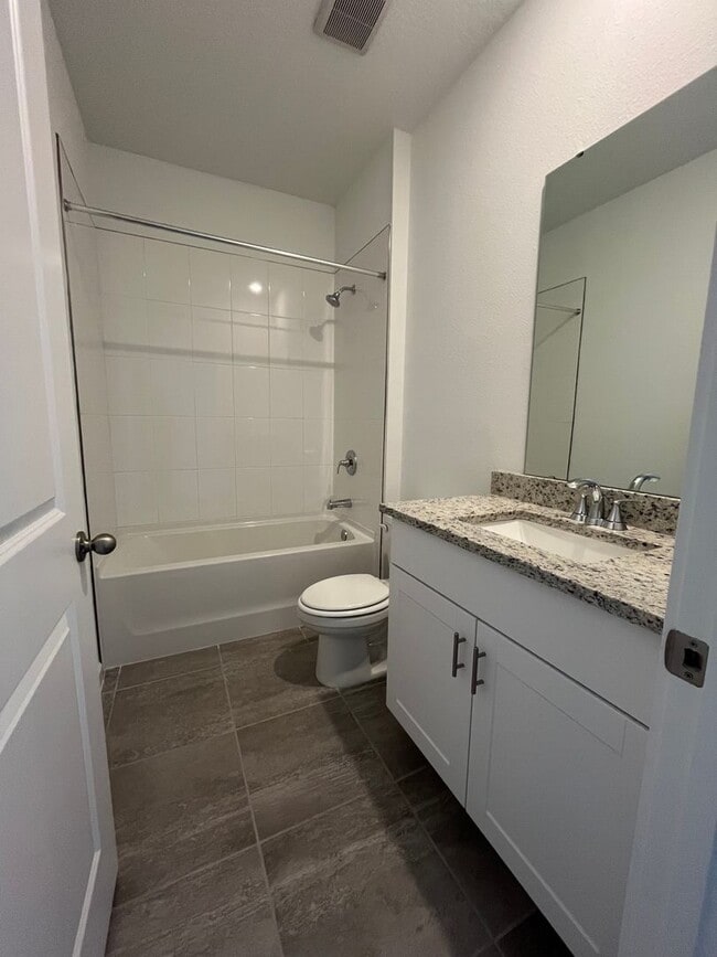 Building Photo - New Construction in Flagler Village 4bedroom 3 bath!!!!!