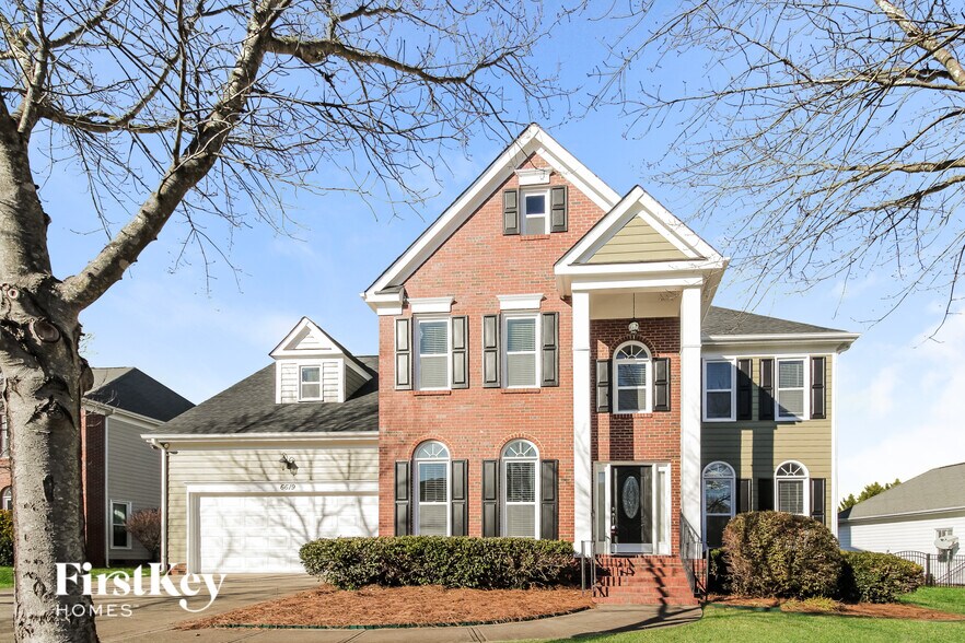 Building Photo - 6619 Hawksnest Dr