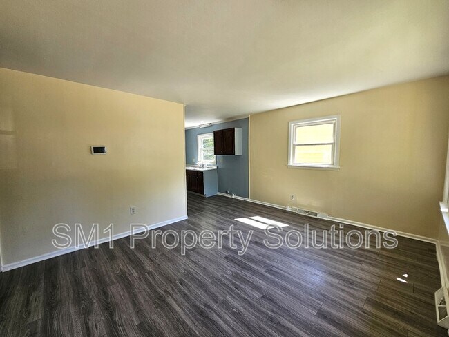 Building Photo - 1307 Camden Ave