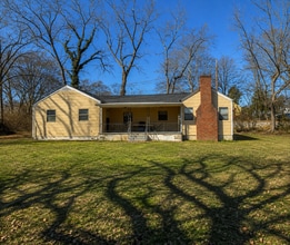 Building Photo - 103 Hunt Ave