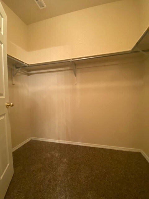 Building Photo - Newly Renovated Condo in Mandalay Villas