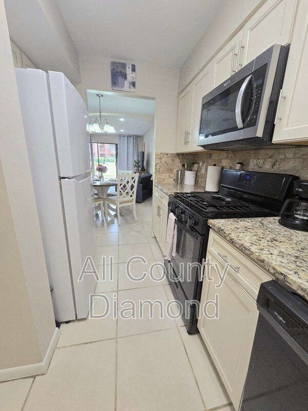 Building Photo - 17751 Panama City Beach Pkwy