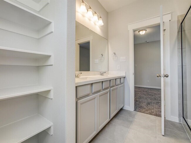 Building Photo - 12646 Alta Vista