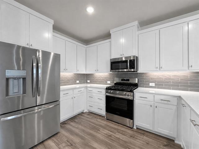 Building Photo - 8876 Samara St