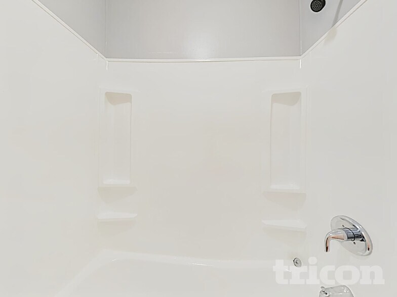 Building Photo - 202 River Song Rd
