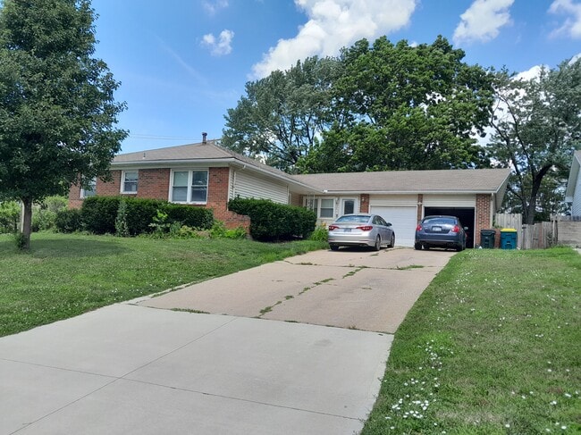 Primary Photo - 7532 Hayes St