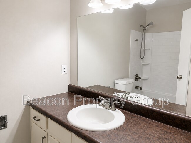 Building Photo - 102 Saltlick Trace