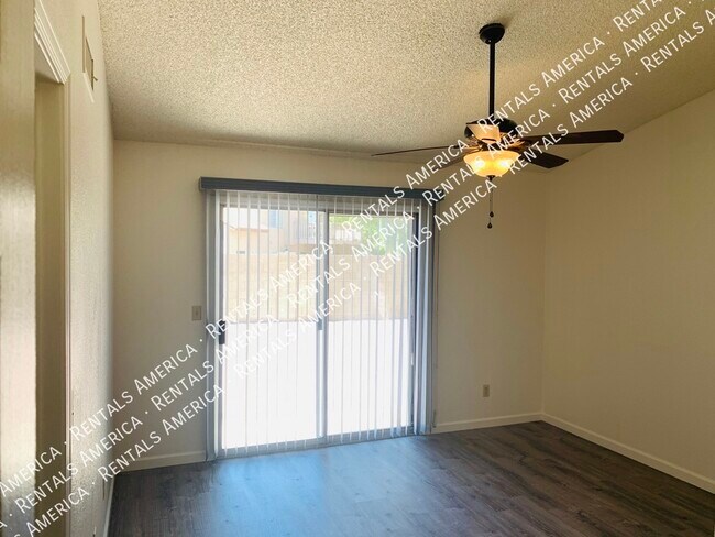 Building Photo - 12240 S 45th St