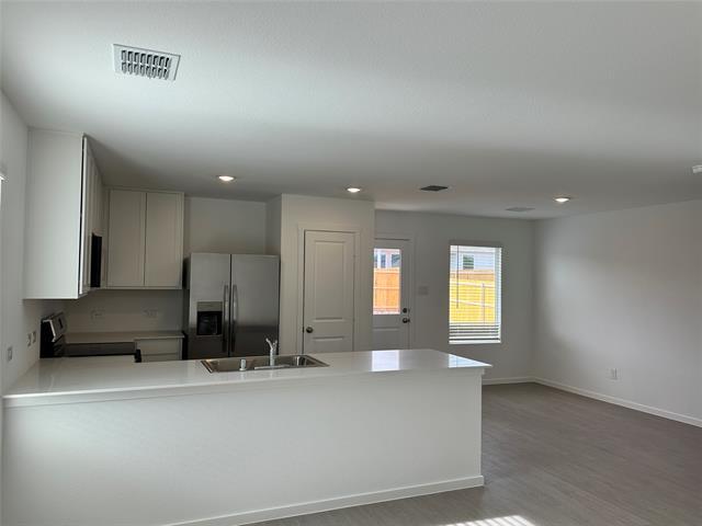 Building Photo - 6804 Haines Dr