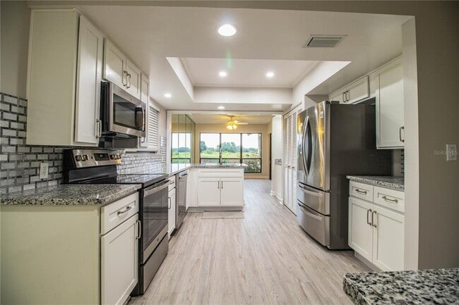 Building Photo - 4315 Creekwood Ln