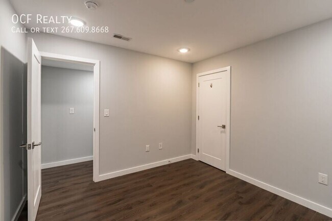 Building Photo - 749 N 20th St