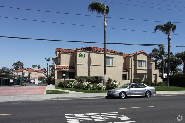 Building Photo - Summerwood Village