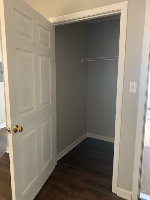 Building Photo - 39 Pine Dr