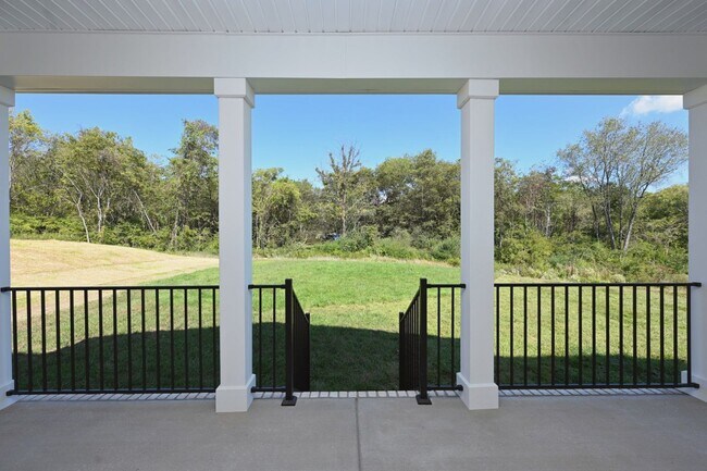 Building Photo - **BE THE VERY FIRST ONE TO LIVE IN THIS BRAND NEW HOME IN THE EXCLUSIVE GREENHILL ESTATES NEIGHBO...