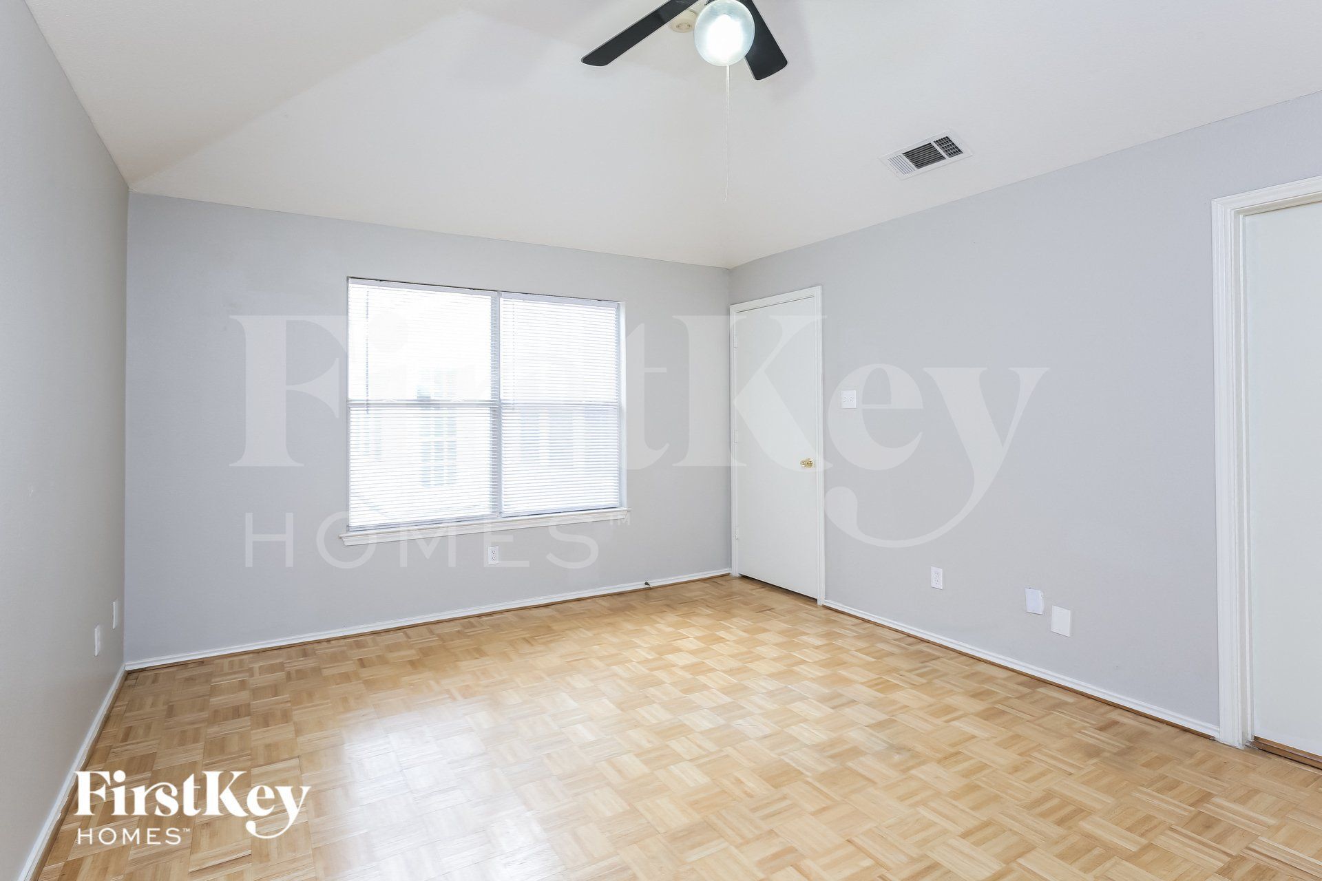 Building Photo - 1203 Jamestown Ct