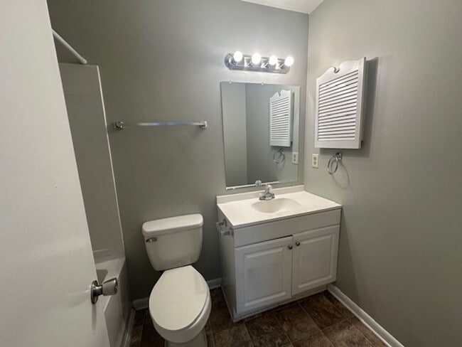 Building Photo - 1190 Wrenwood Ct