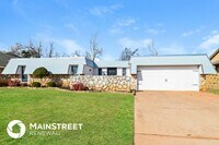 Building Photo - 10617 Dorothy Dr