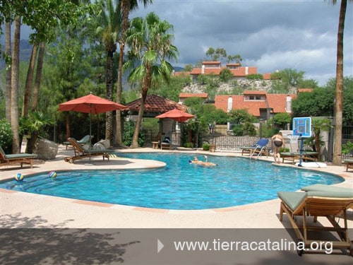 Building Photo - 6460 N Tierra de las Catalinas