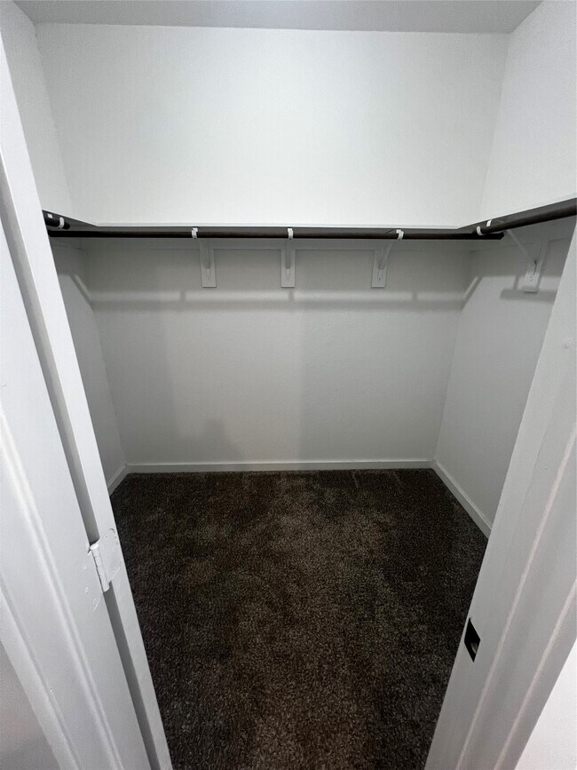 Building Photo - 9214 Melmack Dr