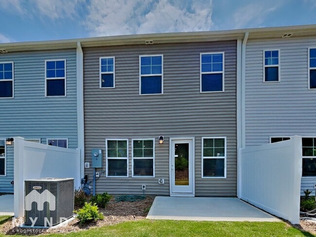 Building Photo - 113 Peebles Dr