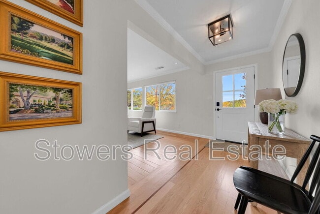 Building Photo - 627 N Silverado Dr