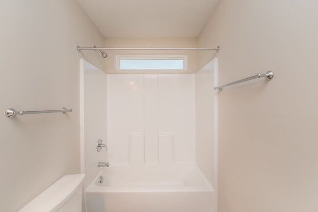 Building Photo - Welcome home to Summerton Village, where beauty, comfort, and value come together effortlessly.