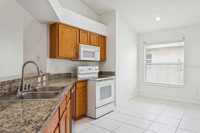 Building Photo - 31351 Kirkshire Ct