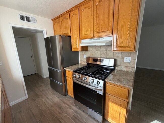 Building Photo - 14265 Terra Bella St