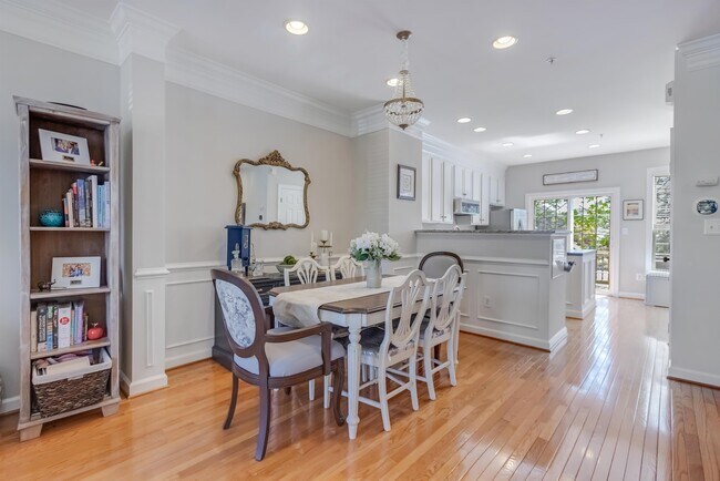 Building Photo - 11429 Log Ridge Dr