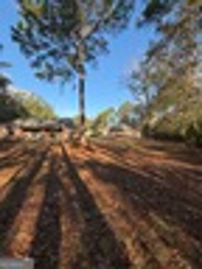 Building Photo - 444 Admiral's Walk Dr