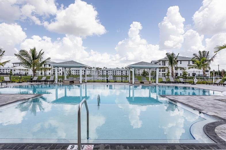 Building Photo - 4985 Eastwood Greens St