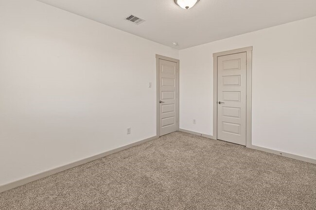 Building Photo - 7538 Keystone Blossom Trl