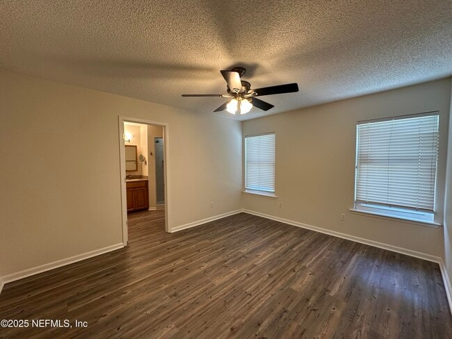 Building Photo - 412 La Reserve Cir