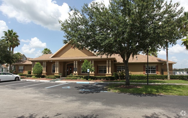 Primary Photo - Lake Chase Apartments