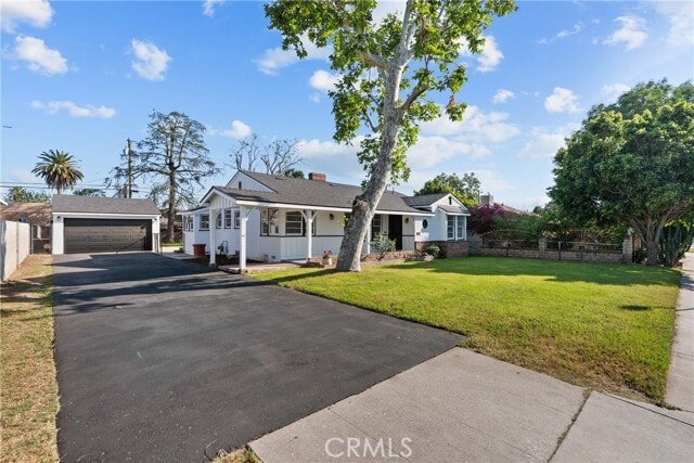 Building Photo - 624 N Hagar St