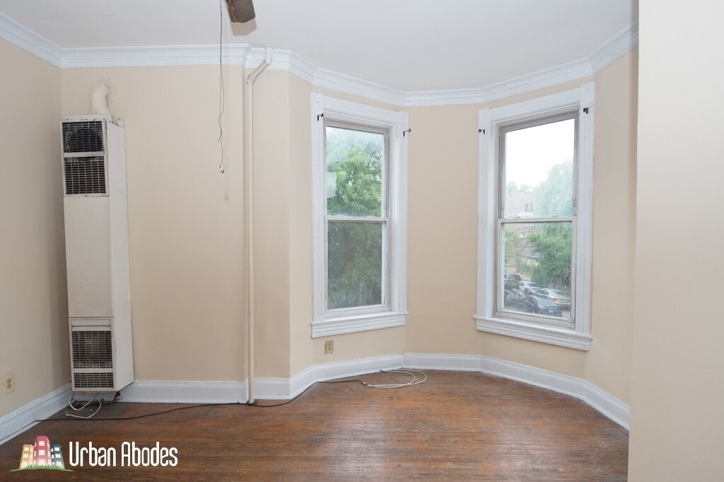 Building Photo - 1058 N Rockwell St