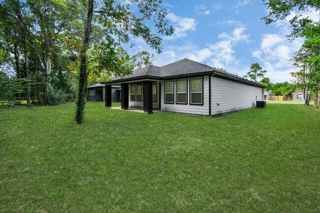 Building Photo - 519 Lovers Ln