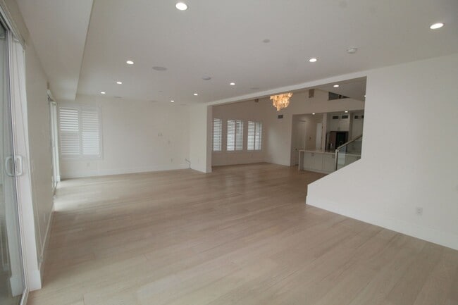 Building Photo - Brand New Custom Home with Ocean Views and...