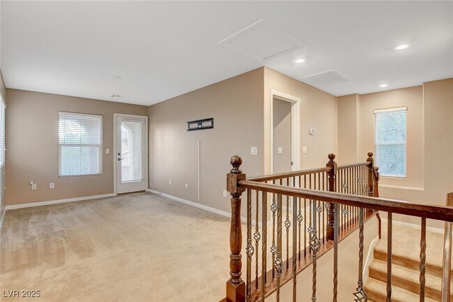 Building Photo - 620 Apricot Rose Pl