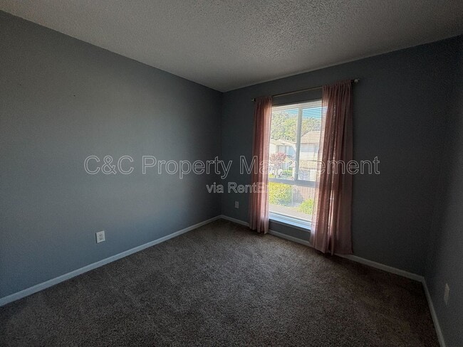 Building Photo - 1252 Marionola Way