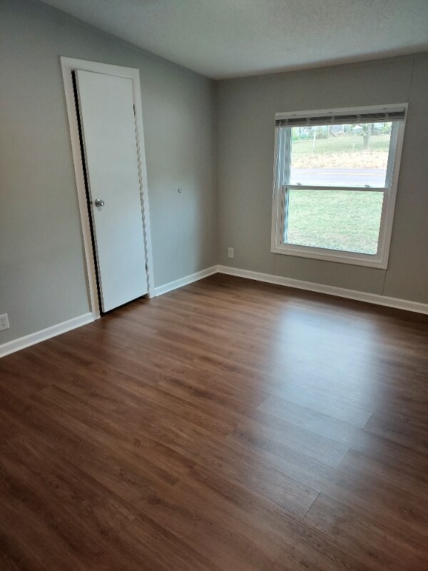 Building Photo - 2609 Williams Creek Rd