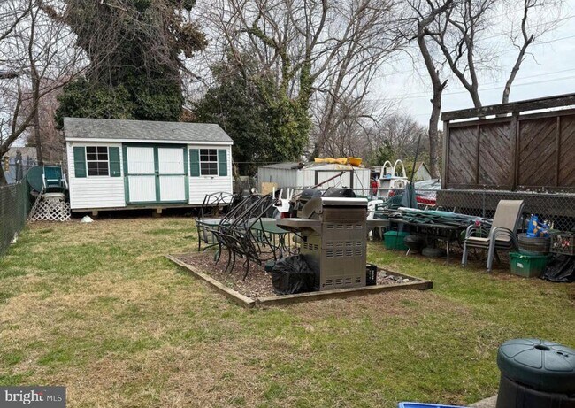 Building Photo - 1441 Vista St