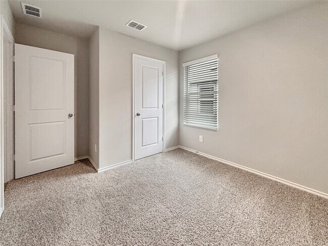Building Photo - 5544 Flannel Ln