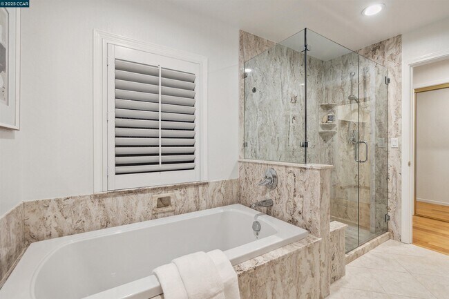 Building Photo - 4104 El Nido Ranch Rd