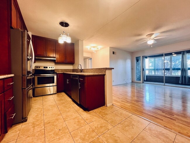 Building Photo - Mission Ridge 2 Bedroom 2 Bath Condo for Rent