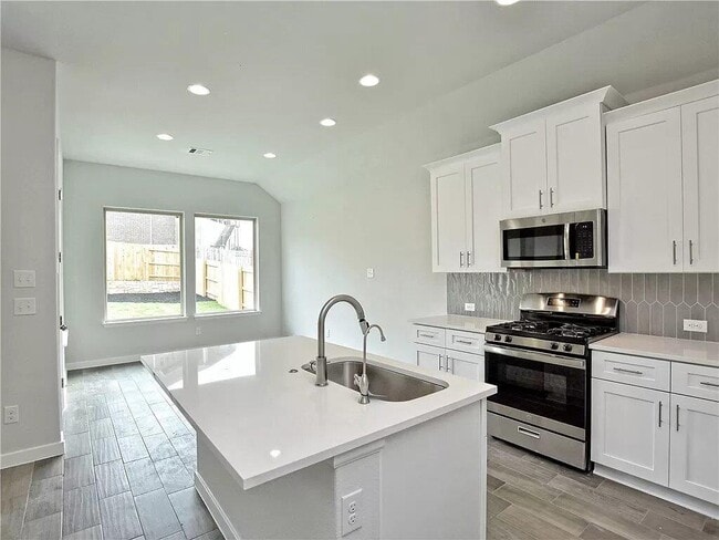 Building Photo - 129 San Domenico Cv
