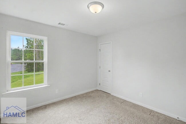 Building Photo - 274 Renwick Lp