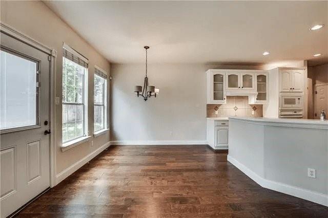 Building Photo - 5205 Sandstone Ln