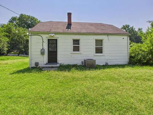 Building Photo - 2400 Allence Blvd