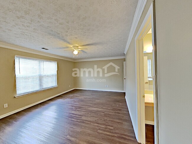 Building Photo - 315 Westminster Dr